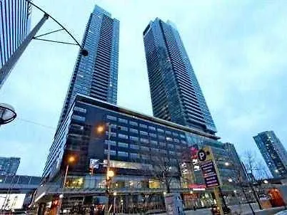 Luxury Fully Furnished Suite In Downtown Toronto - Maple Leaf Square Apartment