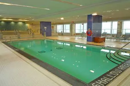 Luxury Fully Furnished Suite In Downtown Toronto - Maple Leaf Square 0*,